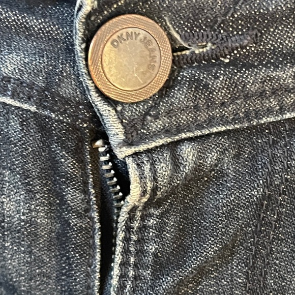 Dkny Blue Relaxed Jeans with Vintage Fading - Picture 4 of 8